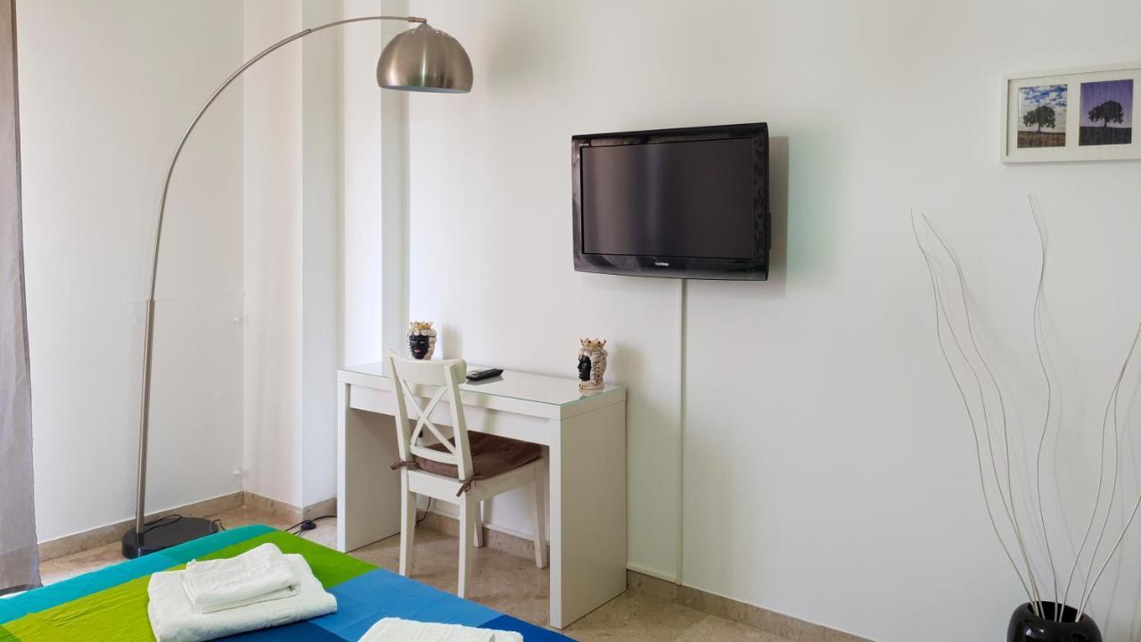 Papillon Bnb Palermo Bagian luar foto